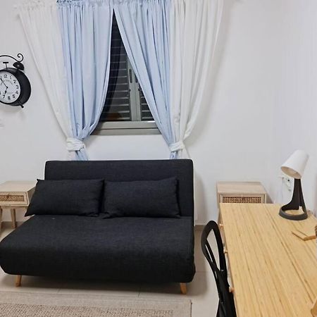 Apartament מרחק נגיעה בתקווה Petach Tikva Zewnętrze zdjęcie