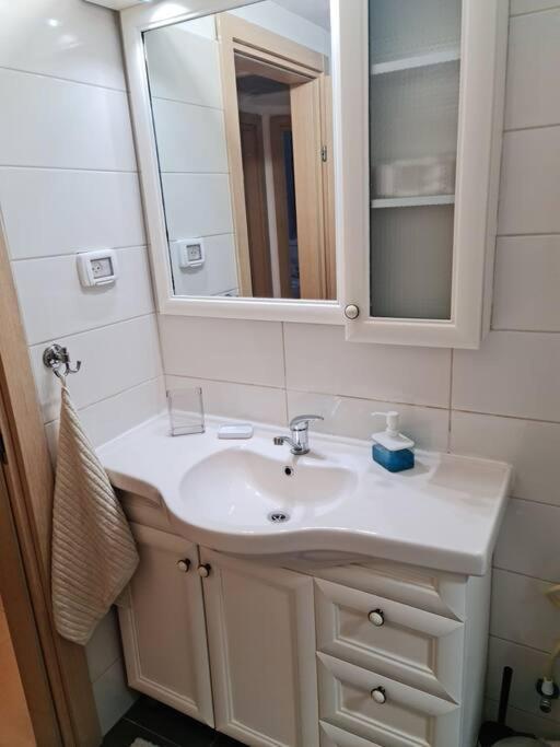 Apartament מרחק נגיעה בתקווה Petach Tikva Zewnętrze zdjęcie